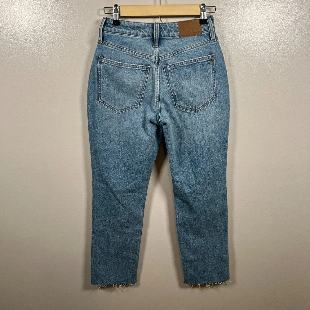 Madewell Curvy Perfect Vintage Jean Size 25 Petite Liland Light Wash Distressed - Picture 2 of 13